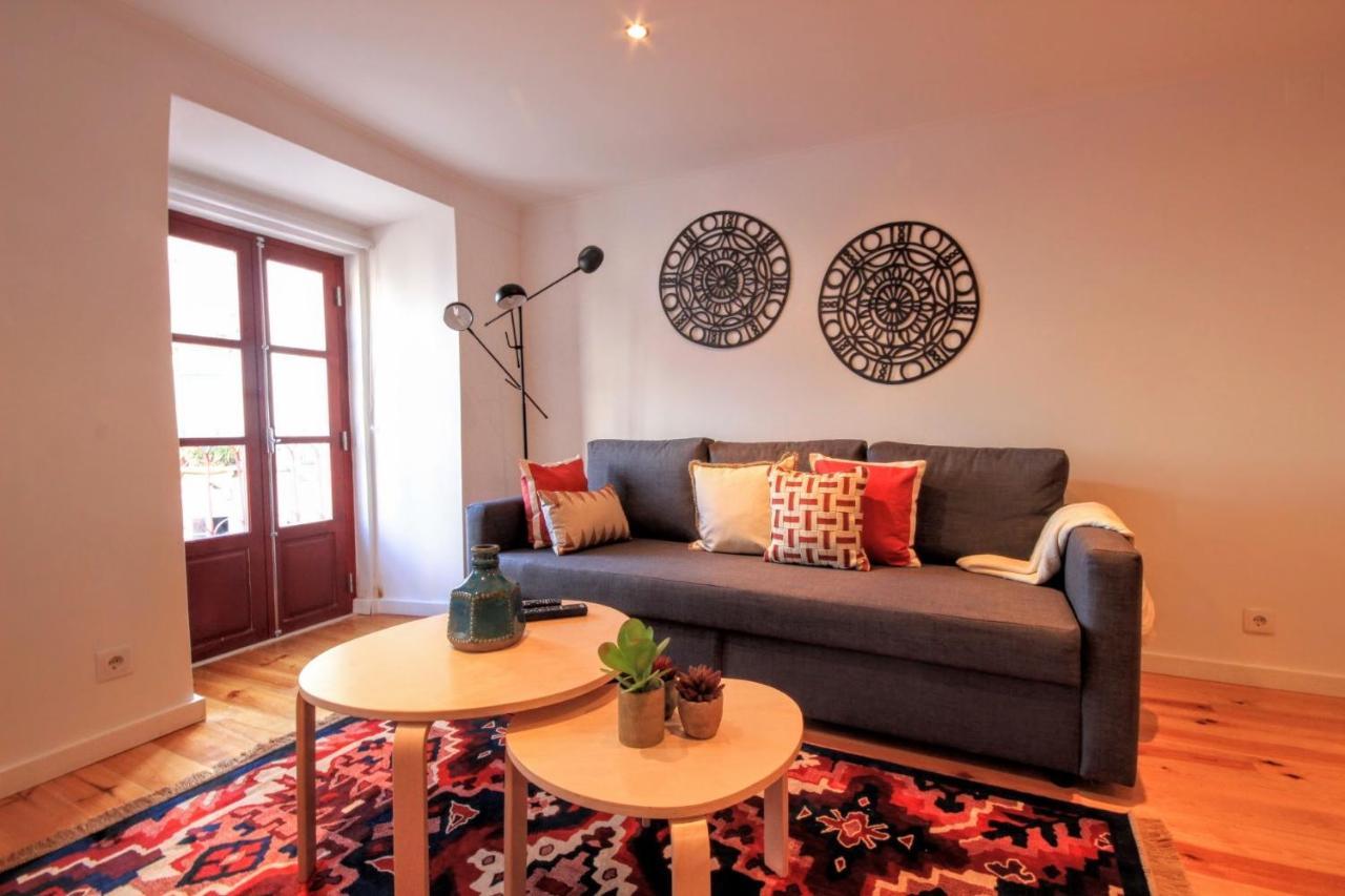 Comfort In Old Apartment *